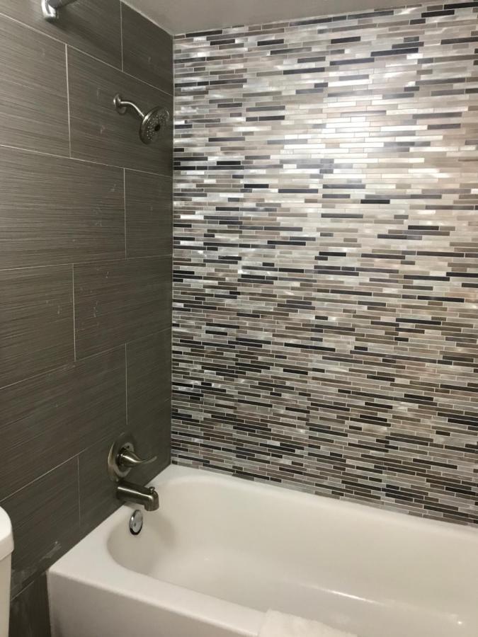 Americas Best Value Inn Bowie Bagian luar foto